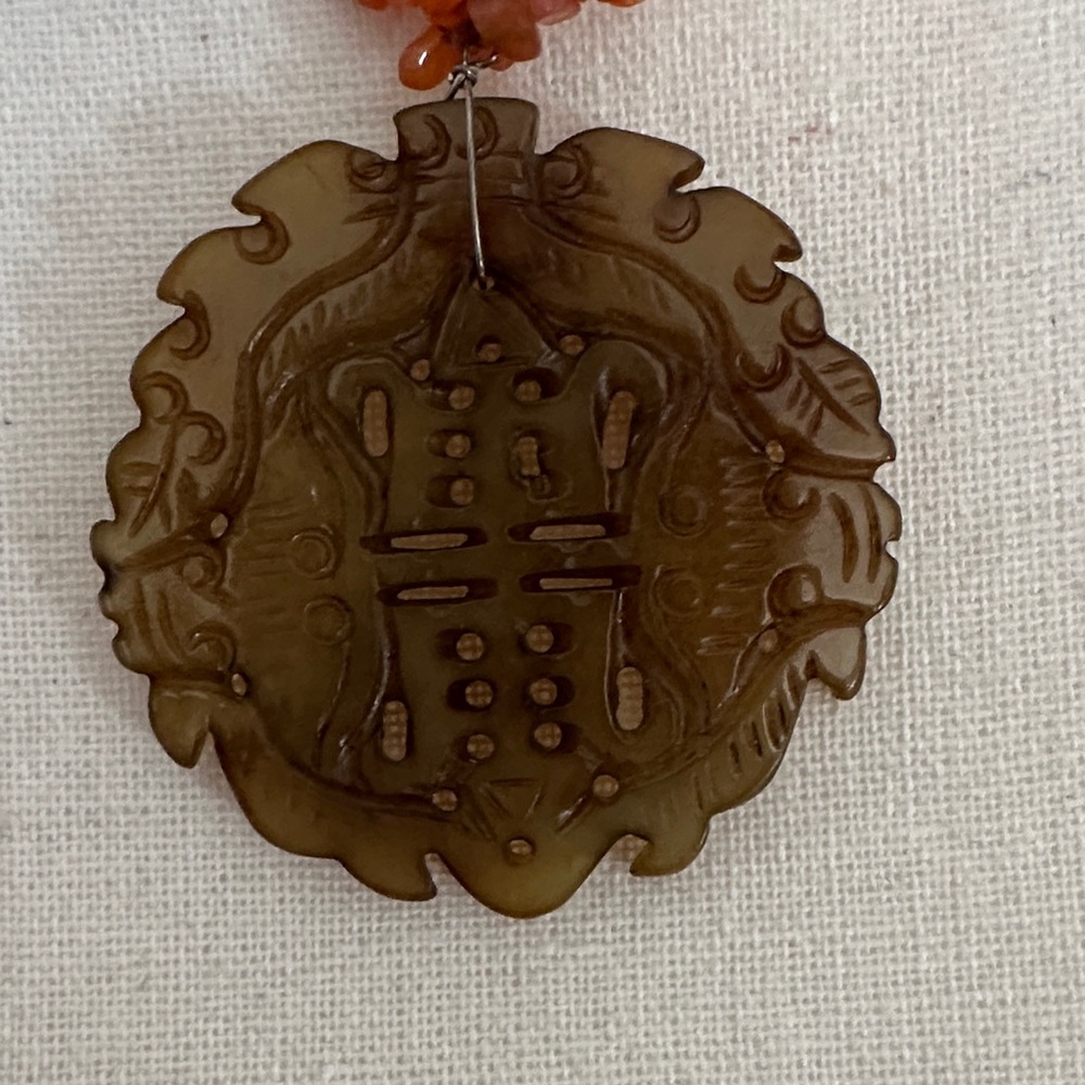 Amber Beaded Necklace with Artistic Pendant - Picture 2 of 4